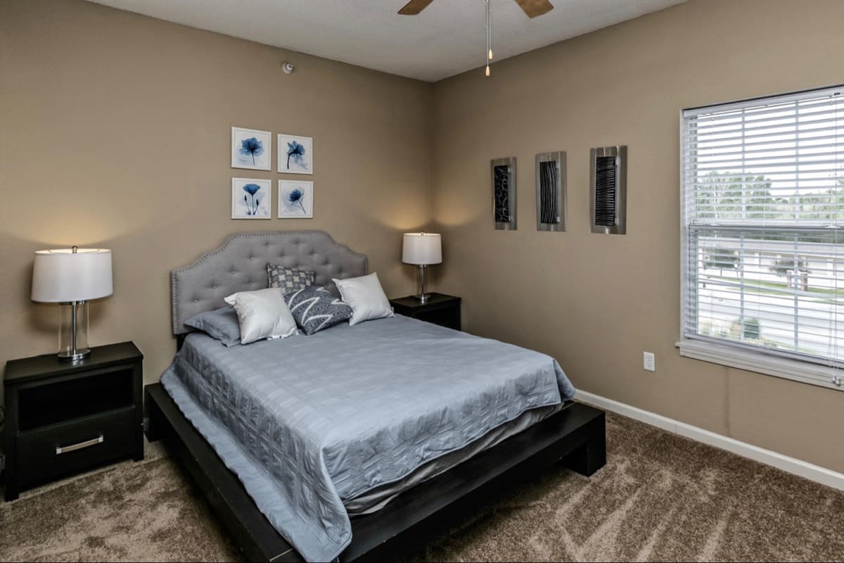 Millard, NE, Apartments Autumn Grove Photo Gallery